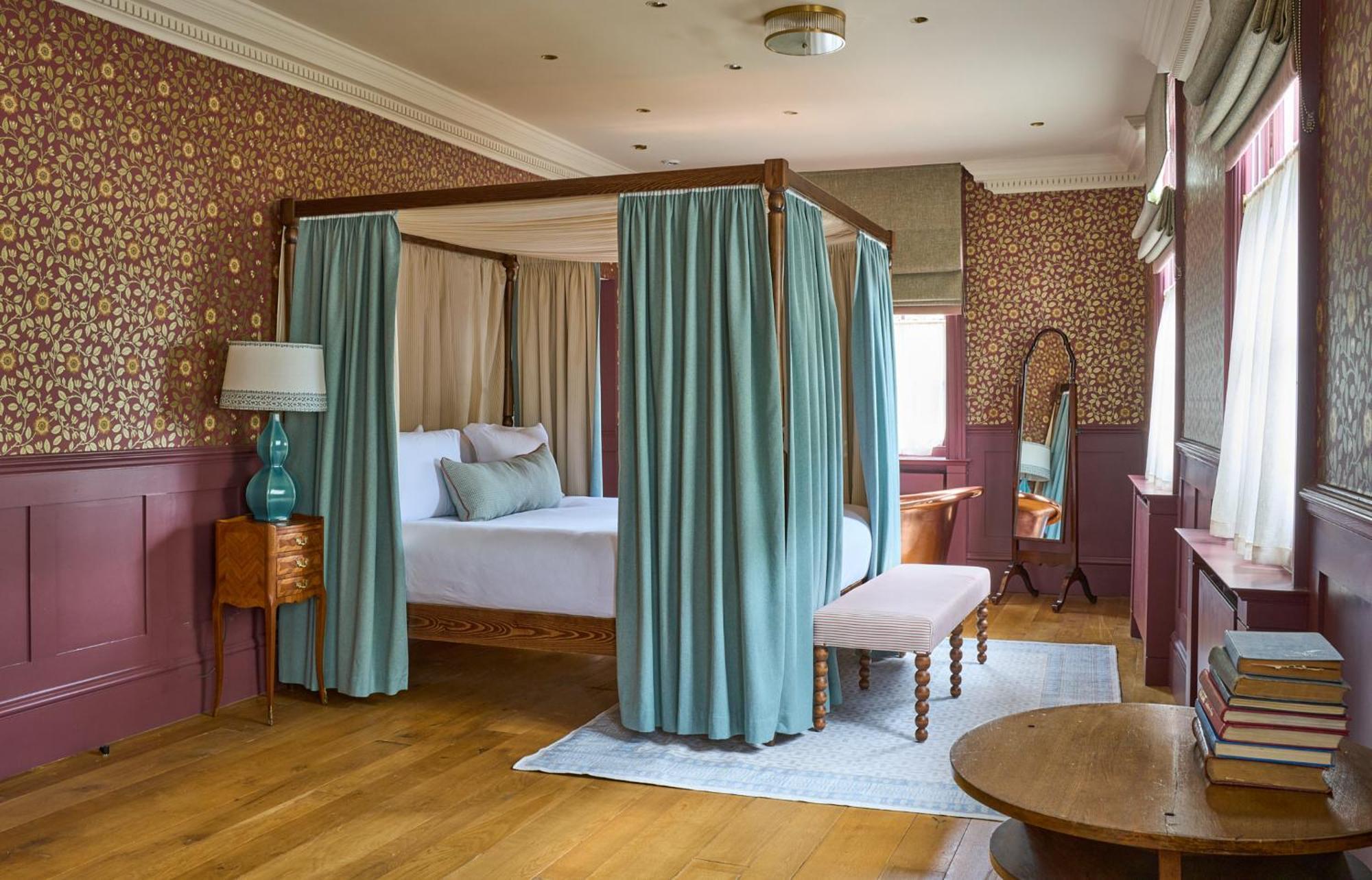 The Mitre, Hampton Court Hotel Kingston upon Thames  Ngoại thất bức ảnh