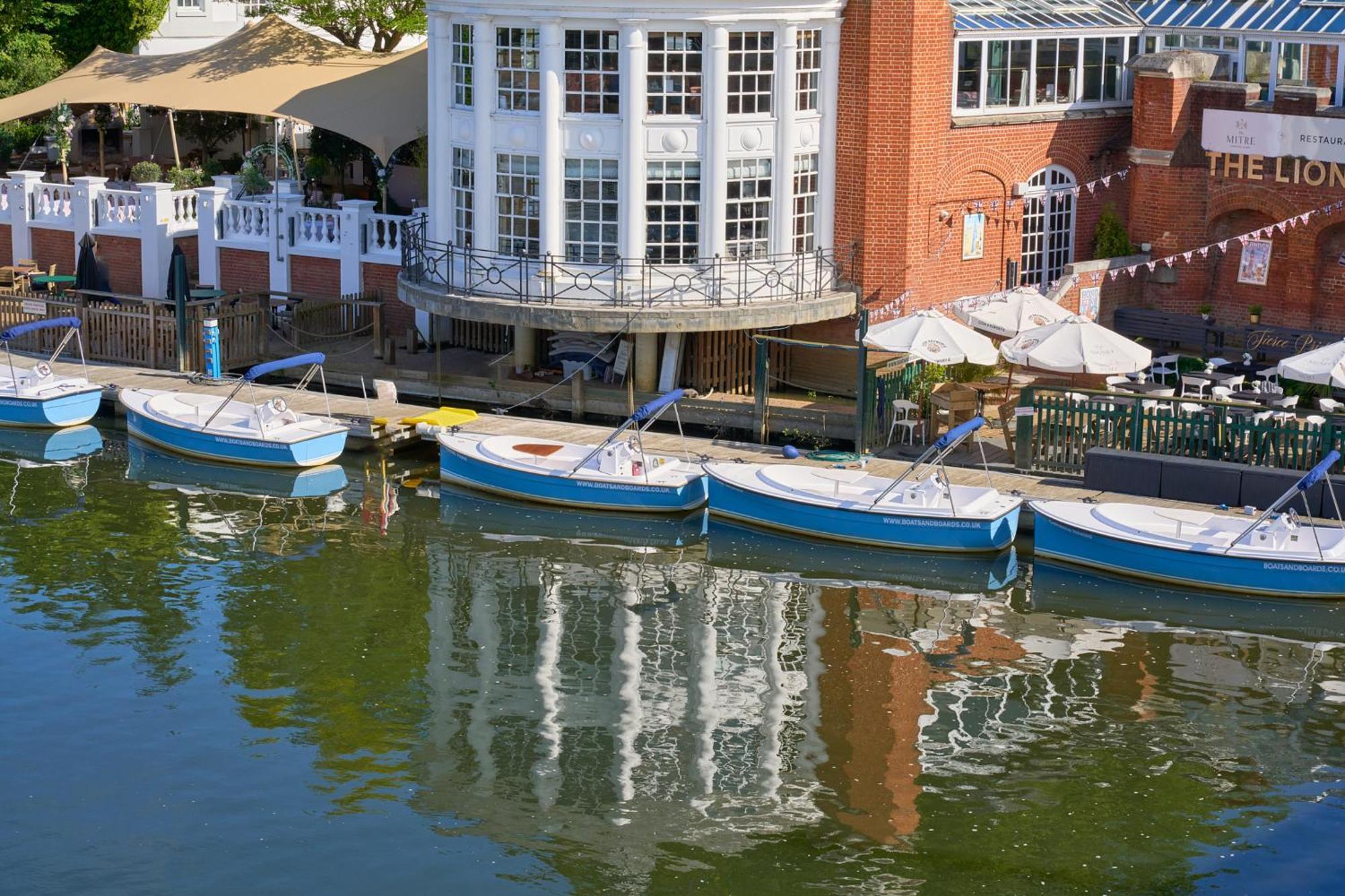 The Mitre, Hampton Court Hotel Kingston upon Thames  Ngoại thất bức ảnh The River Restaurant