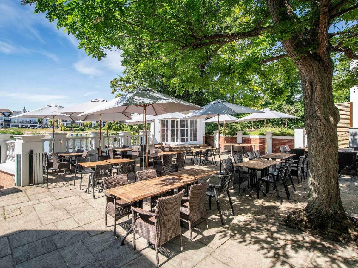 The Mitre, Hampton Court Hotel Kingston upon Thames  Ngoại thất bức ảnh